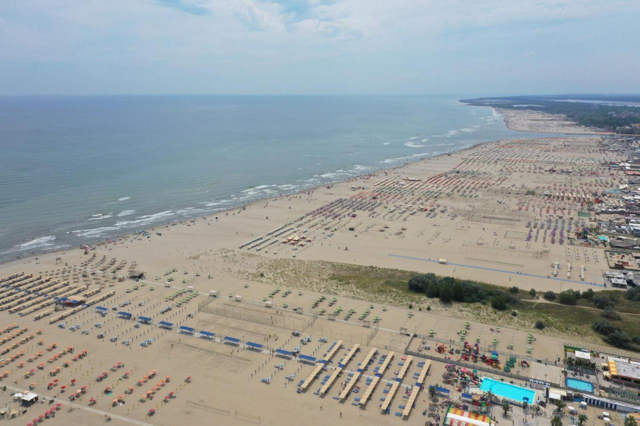 Le Terrazze Apartments Lido di Spina Buitenkant foto